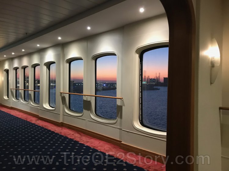 Acosta QE2 Nov 2019 Visit
Photos from my late November 2019 stay aboard QE2 - Sunset from those iconic space age promenade windows
